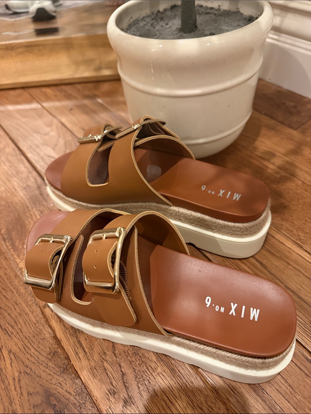 MIX NO. 6 Tan Double-Buckle Platform Slide Sandals BRAND NEW -never worn